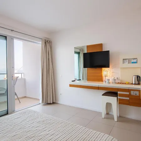Delta Hotel 3*
